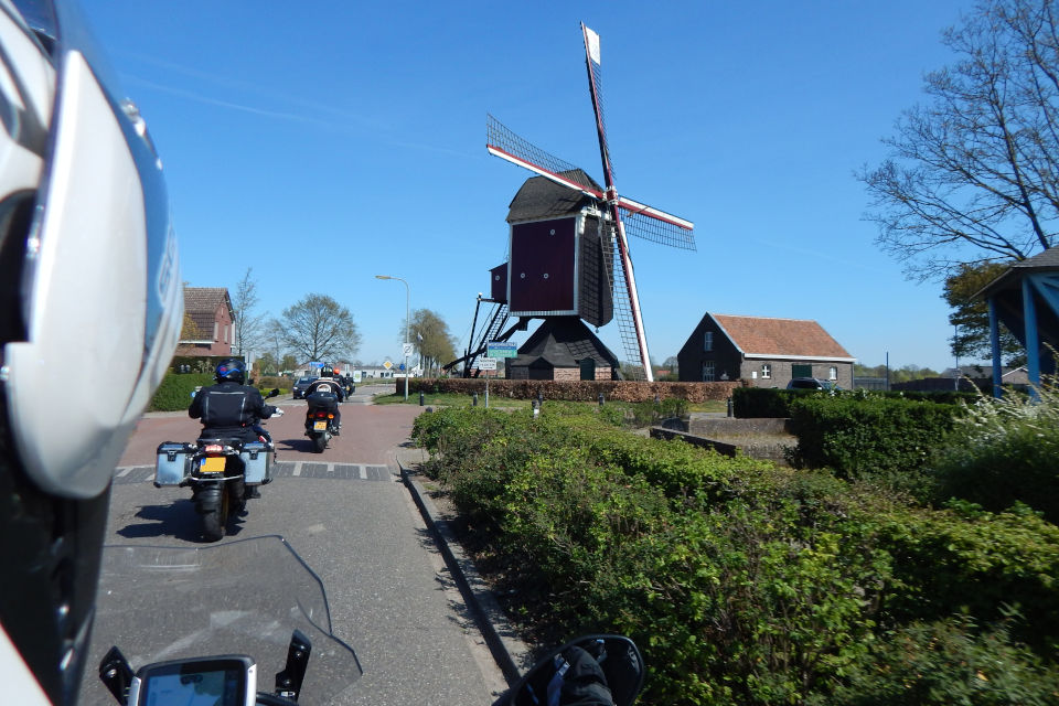 Motorrijbewijspoint Laren motorrijlesplan